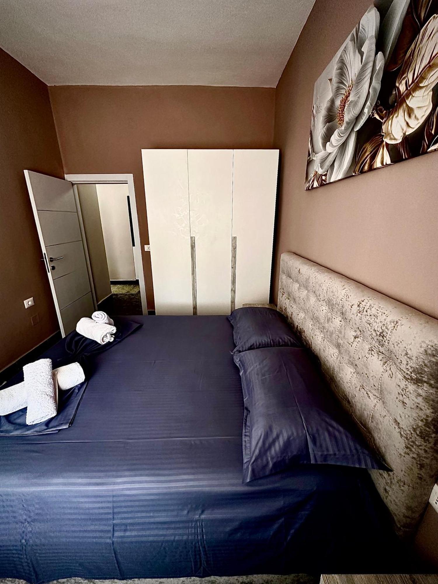 Midtown Cozy Apartment 티라나 외부 사진